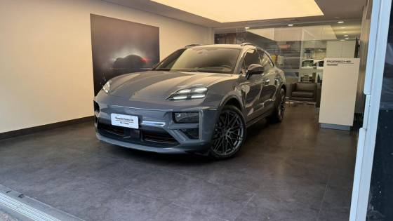 PORSCHE MACAN TURBO ELÉTRICO